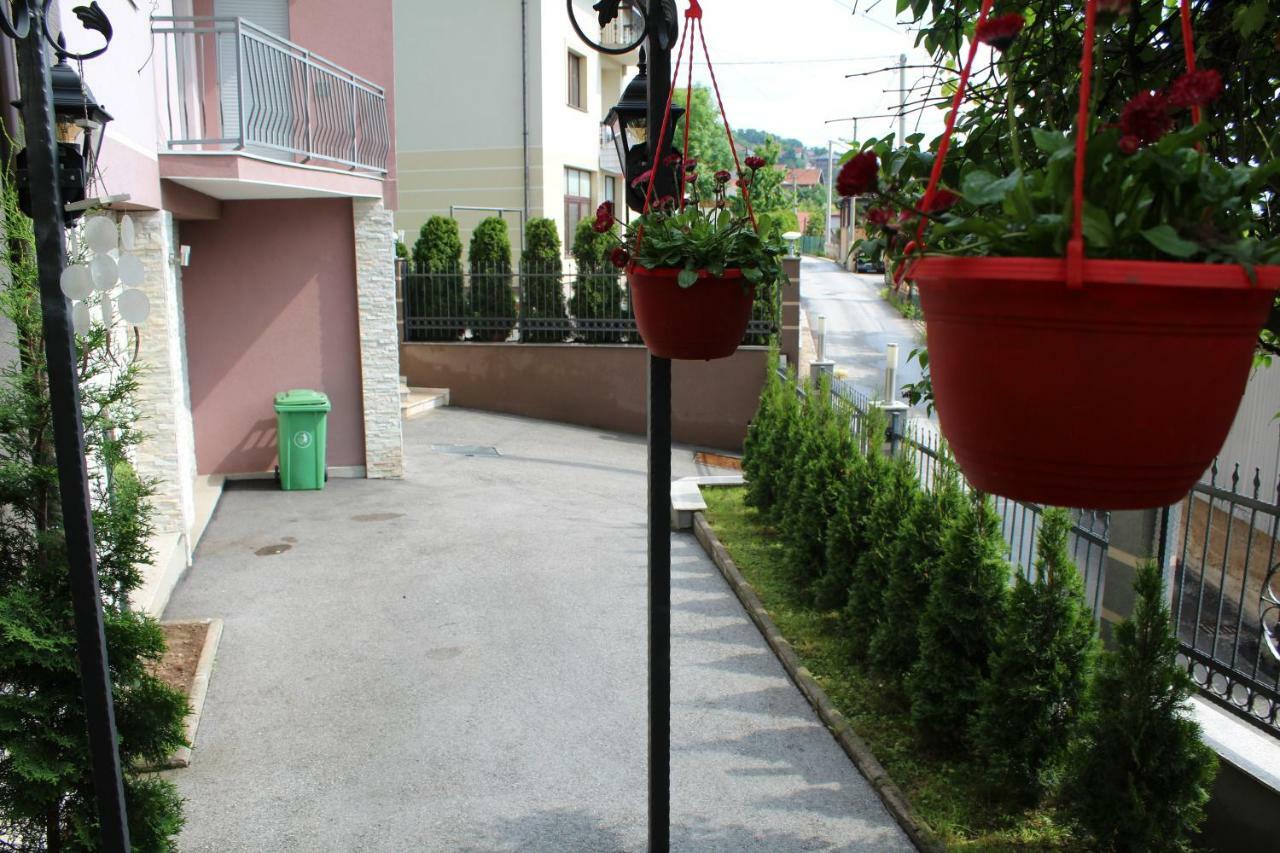 Вилла Oasis Of Peace Modern House Сараево Экстерьер фото